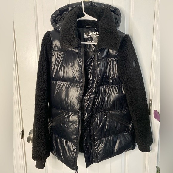 Michael Kors Jackets & Blazers - Michael Kors Puffer Jacket with Faux Fur, size S, black
